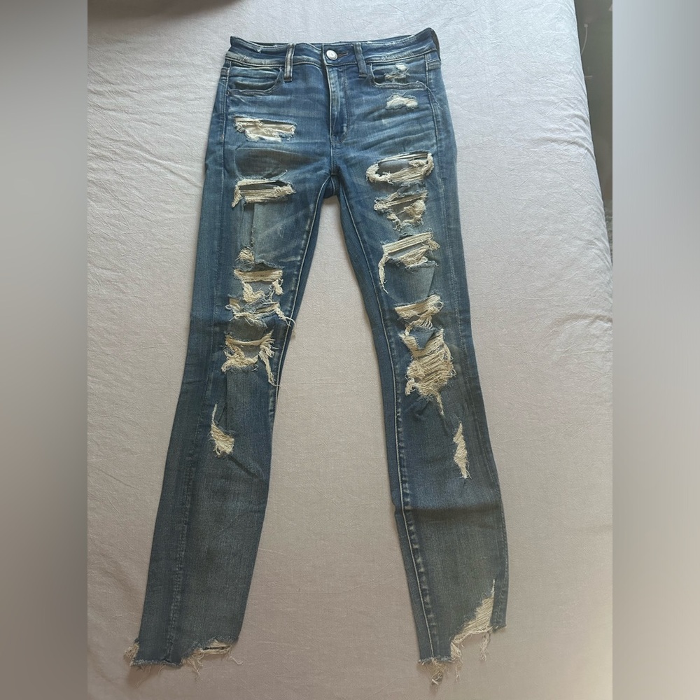 American Eagle Distressed Blue Stretch Skinny Jeans